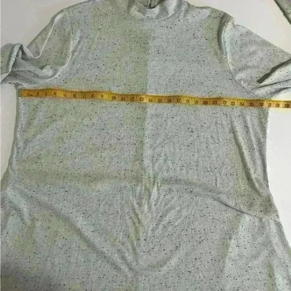 Lane Bryant long sleeved black/white sparkly top - Picture 3 of 9